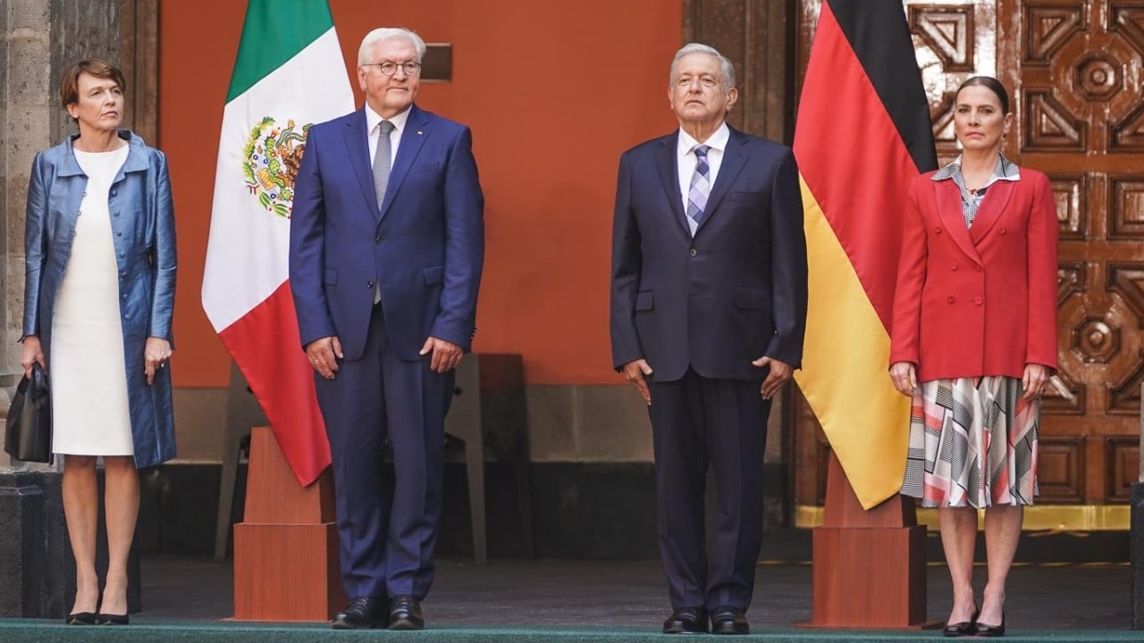 El presidente de México, Andrés Manuel López Obrador, junto a su homólogo alemán, Frank-Walter Steinmeier, y su esposa, Elke Büdenbender (lopezobrador.org)