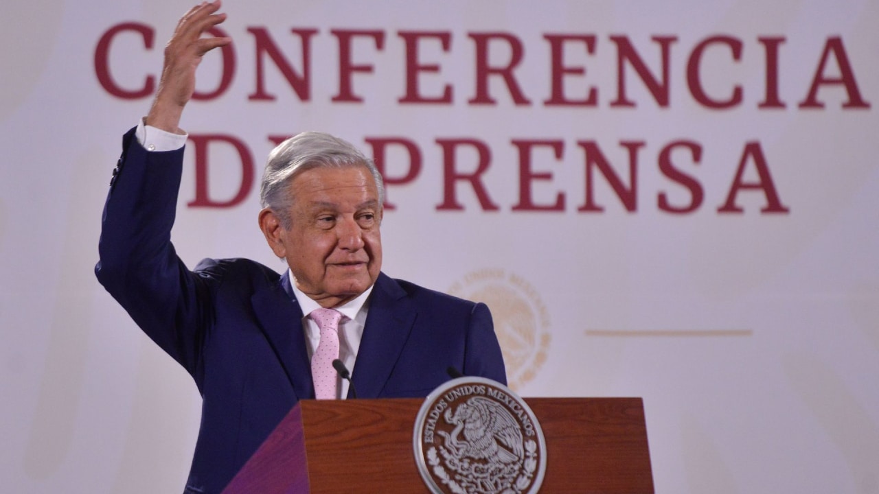 El presidente, Andrés Manuel López Obrador (AMLO), en su conferencia mañanera desde Palacio Nacional.