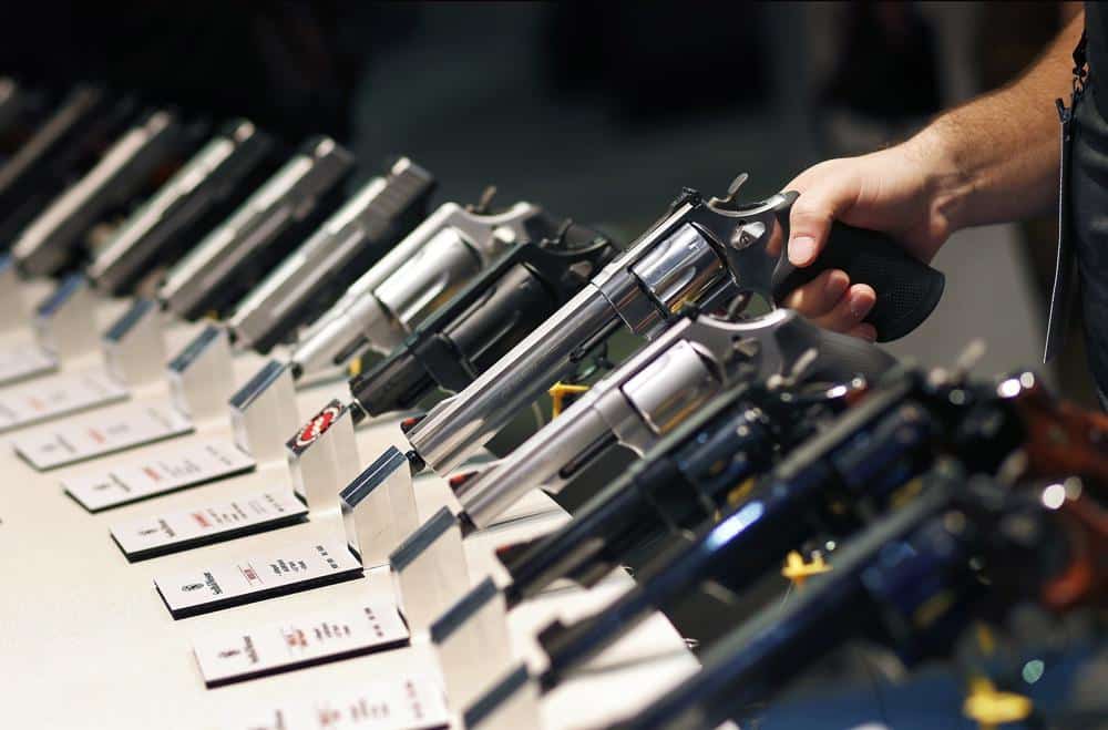 Una tienda de venta de armas en Estados Unidos (AP)