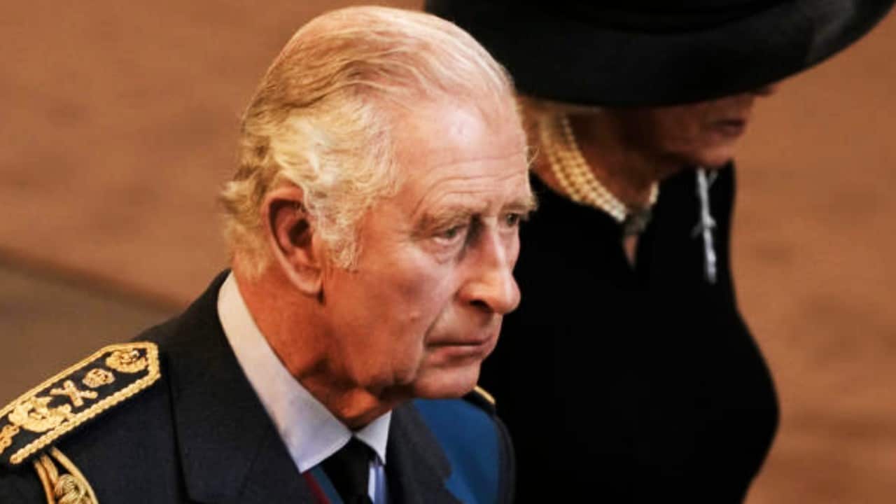 El rey Carlos III y sus hermanos velarán el féretro de la reina Isabel II, en Londres