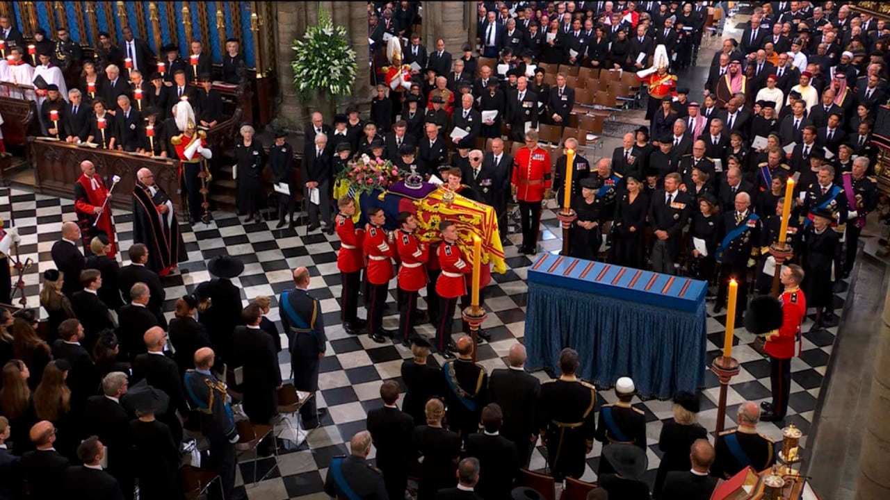 Ceremonia religiosa a la reina Isabel II en la abadía de Westminster
