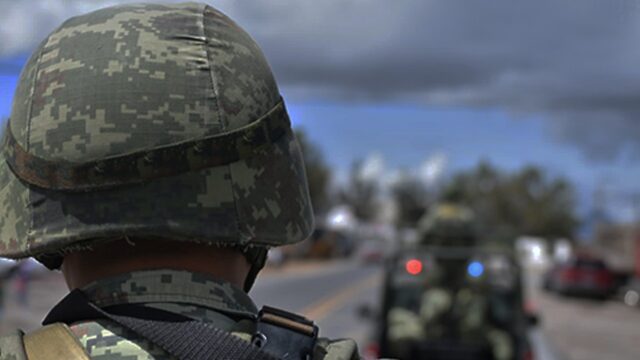 Fotografía que muestra a integrantes del Ejército Mexicano.