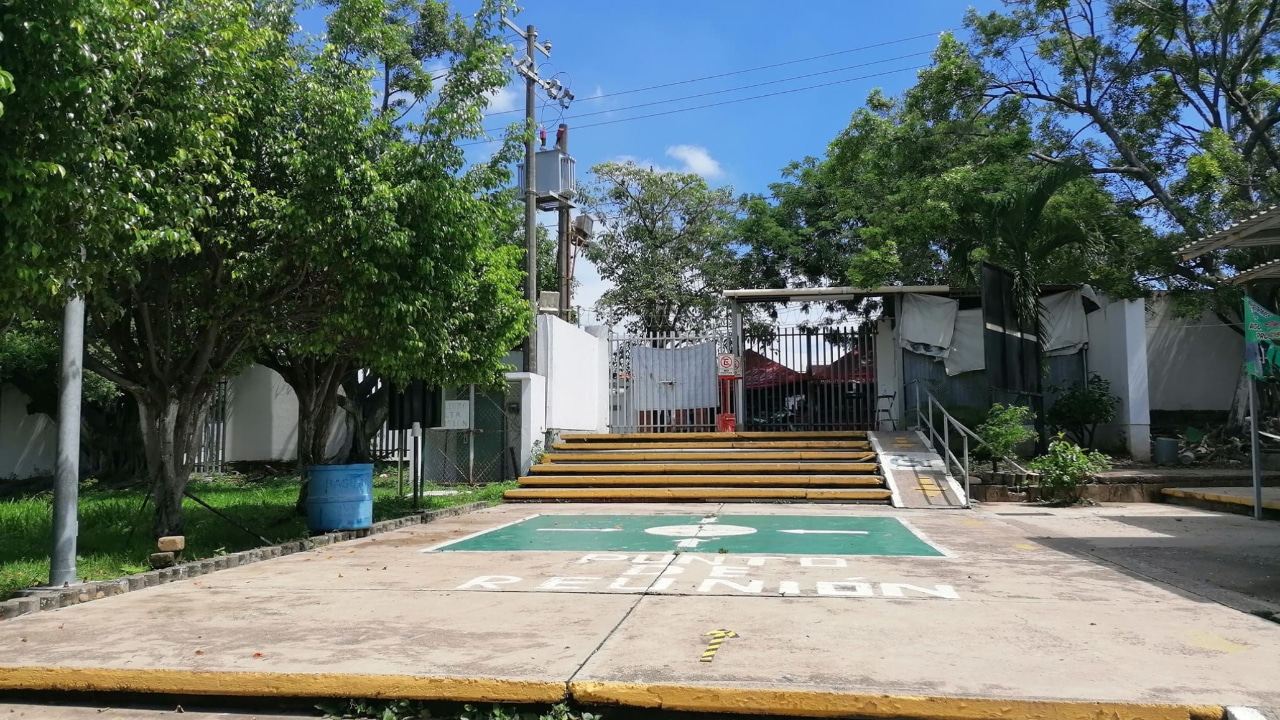Estudiante de Conalep en Michoacán muere dentro de escuela