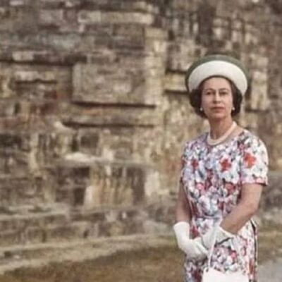 La reina Isabel II durante su visita a México en 1975 (Twitter: @Cuauhtemoc_1521)