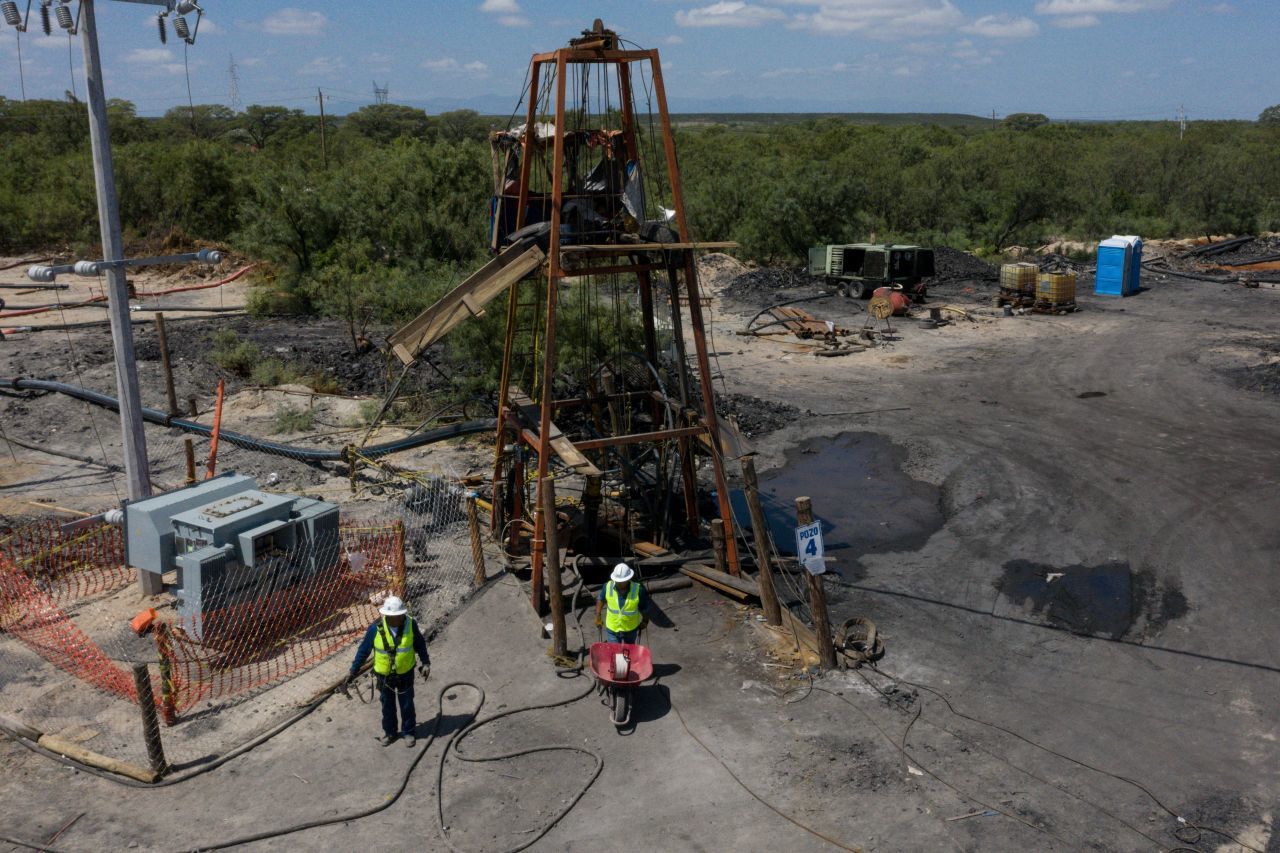 Zona de la mina "El Pinabete" en Coahuila, donde permanecen atrapados diez mineros (Cuartoscuro)