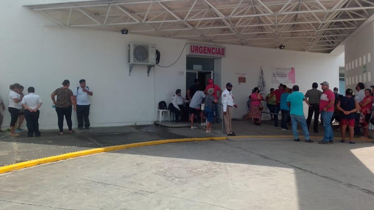 Alarma en Álamo Temapache, Veracruz, por desmayo de 28 estudiantes de secundaria