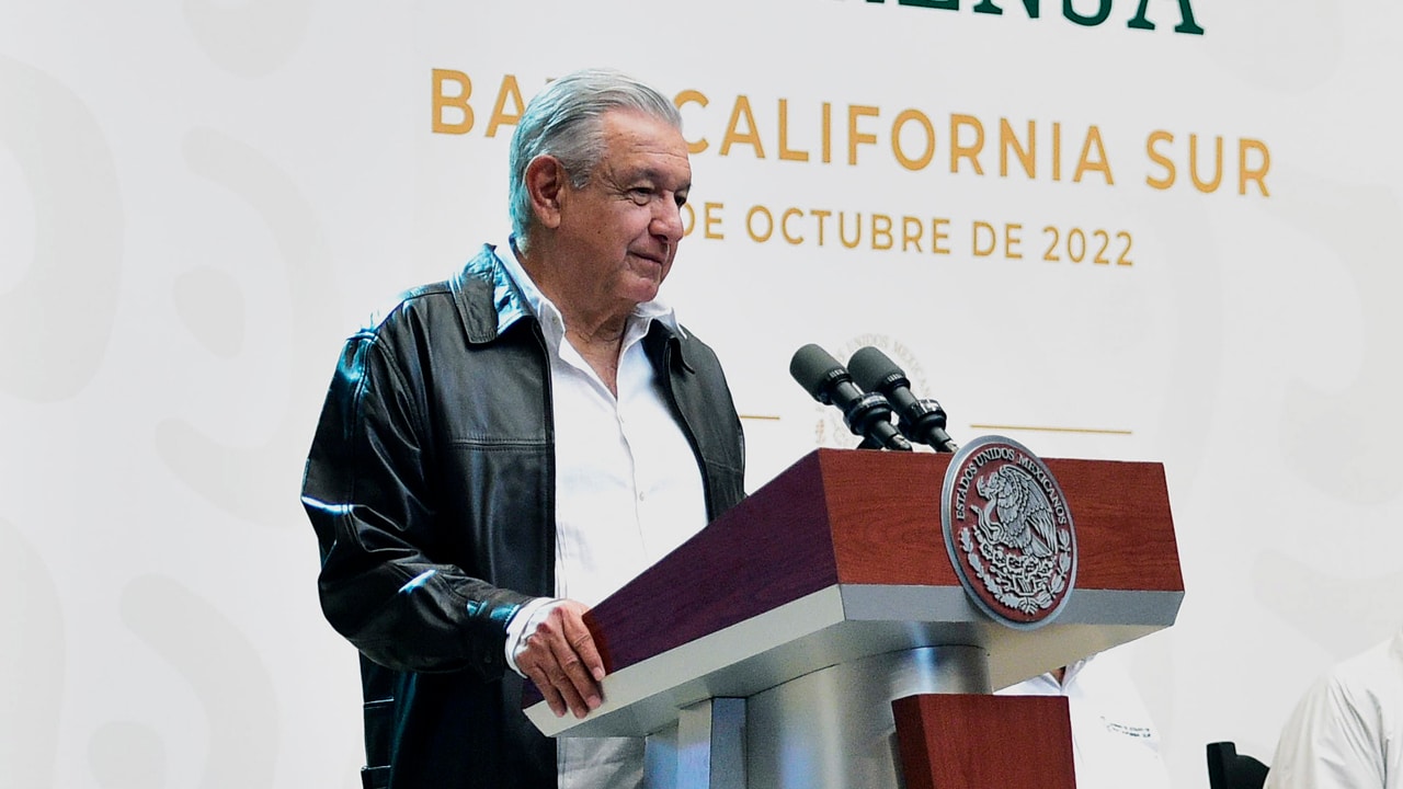 El presidente, Andrés Manuel López Obrador, en su conferencia mañanera desde Baja California Sur.