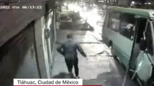 Pasajeros de transporte público frustran asalto en Tláhuac