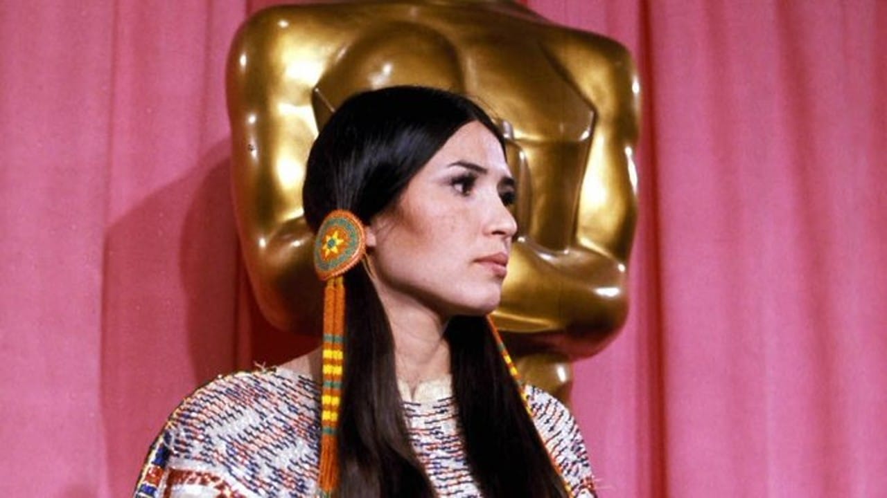 Muere Sacheen Littlefeather, actriz amerindia que rechazó el Óscar de Marlon Brando
