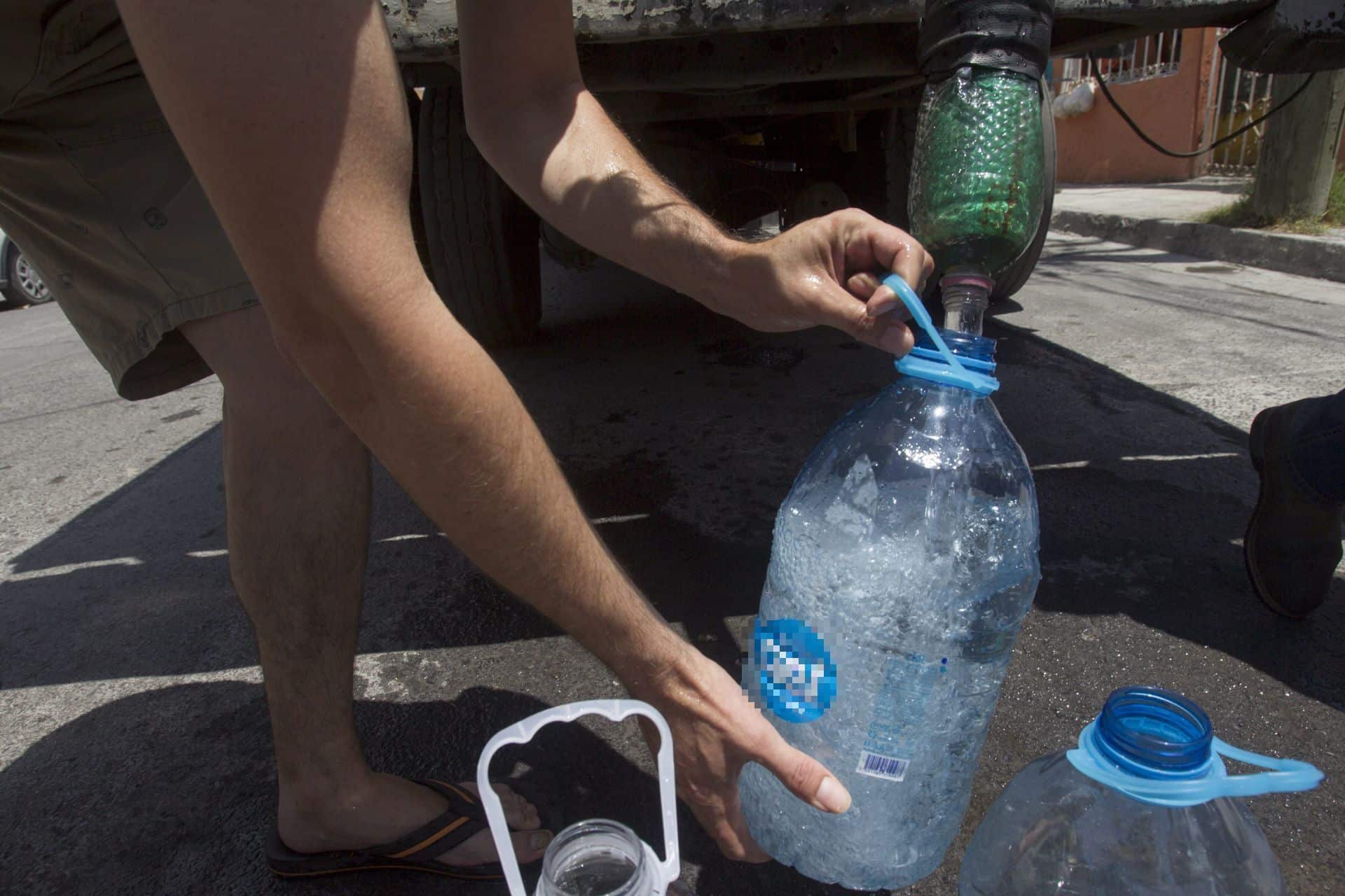 Más del 90% de Acapulco se queda sin agua potable