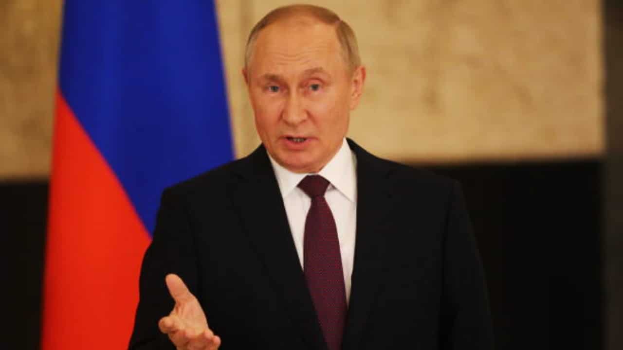 Putin firma la ley que anexiona 4 regiones de Ucrania a Rusia