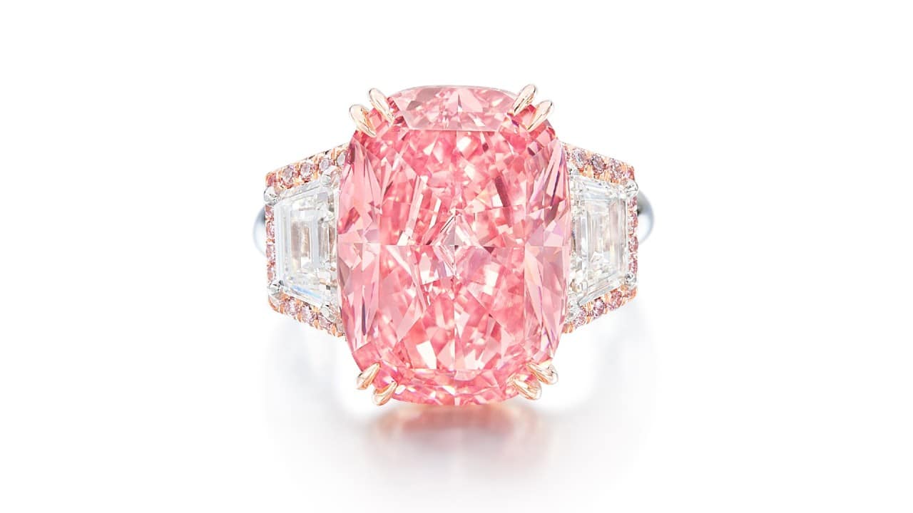 El diamante rosa ‘Williamson Pink Star’ se vende en Hong Kong por cifra récord de casi 58 mdd