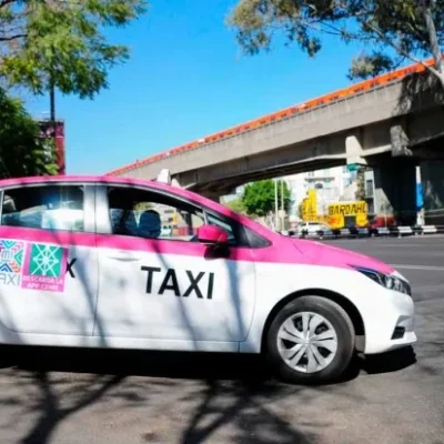 Gobierno CDMX Critica Plataformas Digitales Privadas de Transporte y Apuesta por ‘MiTaxi’
